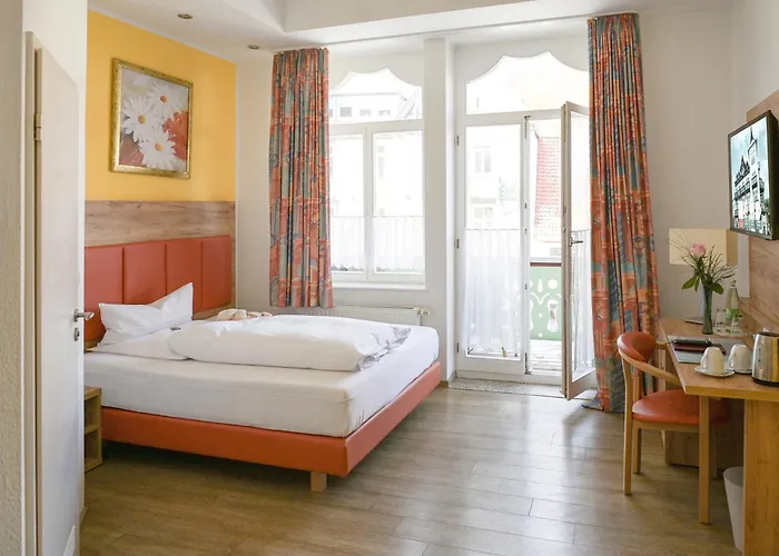 Ξενοδοχείο Kronprinz 3*